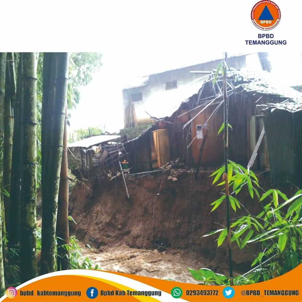 Longsor di dusun Tegalsari Desa Bansari