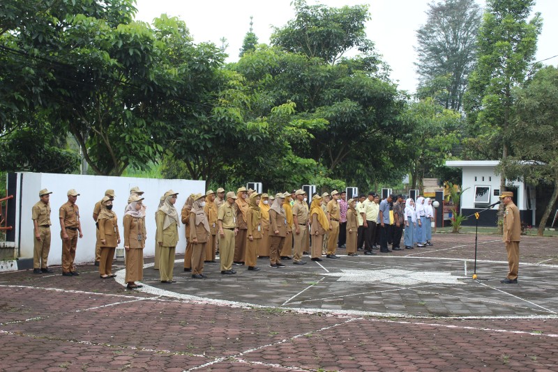 Apel Pagi Karyawan dan Karyawati Bapperida Temanggung