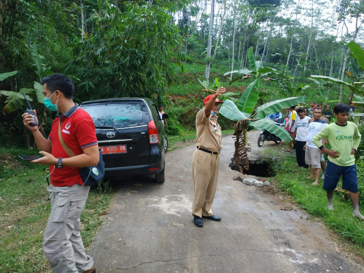 Tanah Amblas Desa Tleter Kecamatan Kaloran