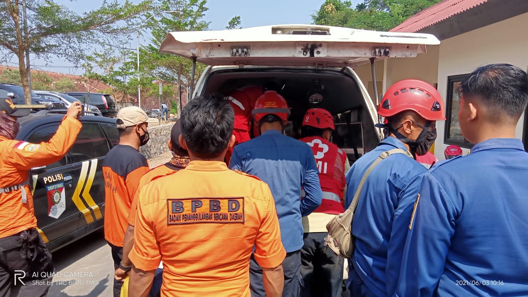 Survivor Hanyut di Desa Wonokerso Telah Ditemukan, Posko Pencarian Resmi Ditutup