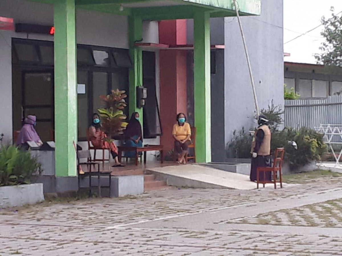 Trauma Healing Penyitas Covid-19  di Tempat Isolasi Terpusat